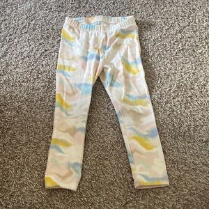 Toddler girls tie-dye legging pants. Size 3T. Cat and Jack. Great condition.